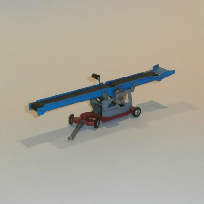 Corgi Toys Gift Set 47 Farm Elevator Conveyor Trailer with Working Belts - Image 4